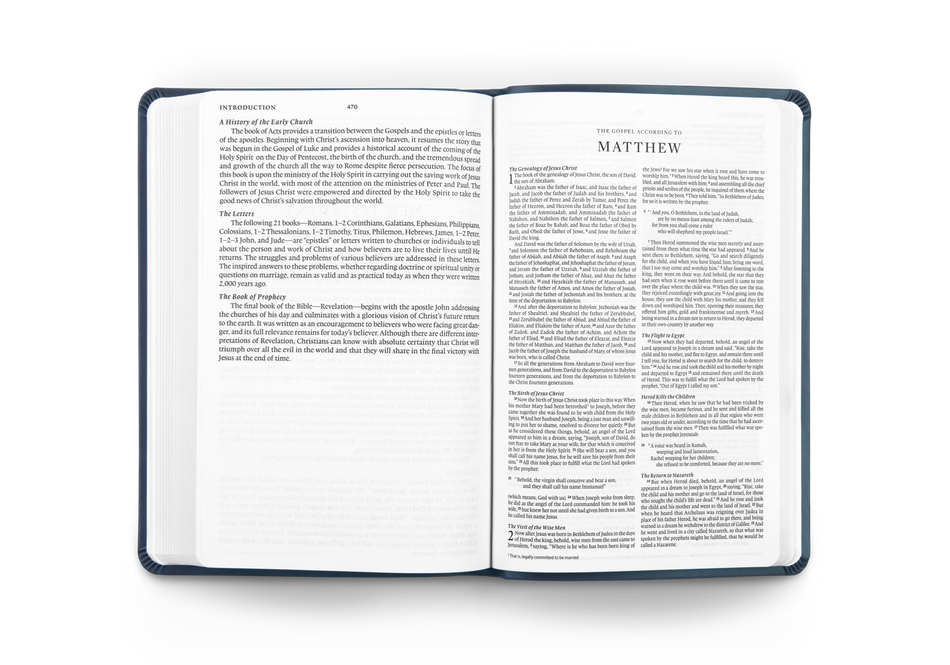 ESV Gift and Award Bible – Imitation Leather (Blue Trutone) by Crossway, product view 2