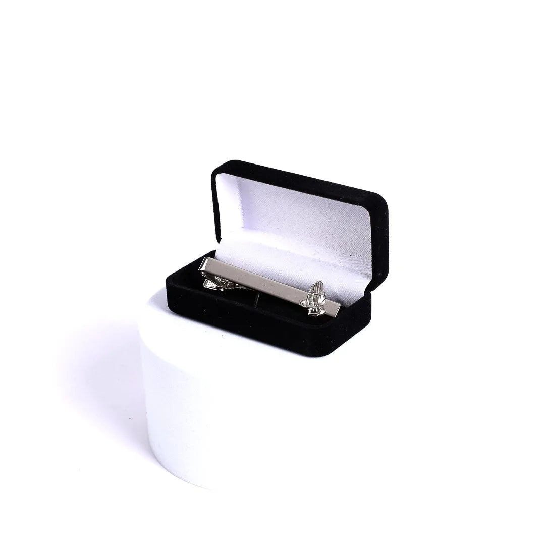 TIE BAR PRAYING HAND SILVER