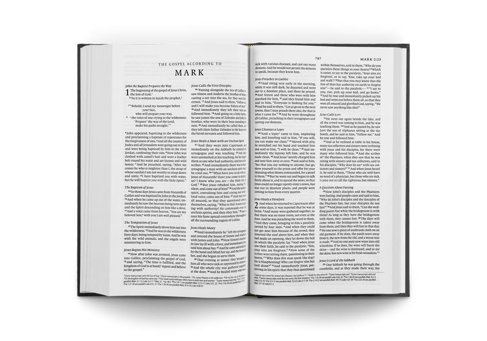 ESV Church Bible, Anglicised Edition by Crossway, product view 2