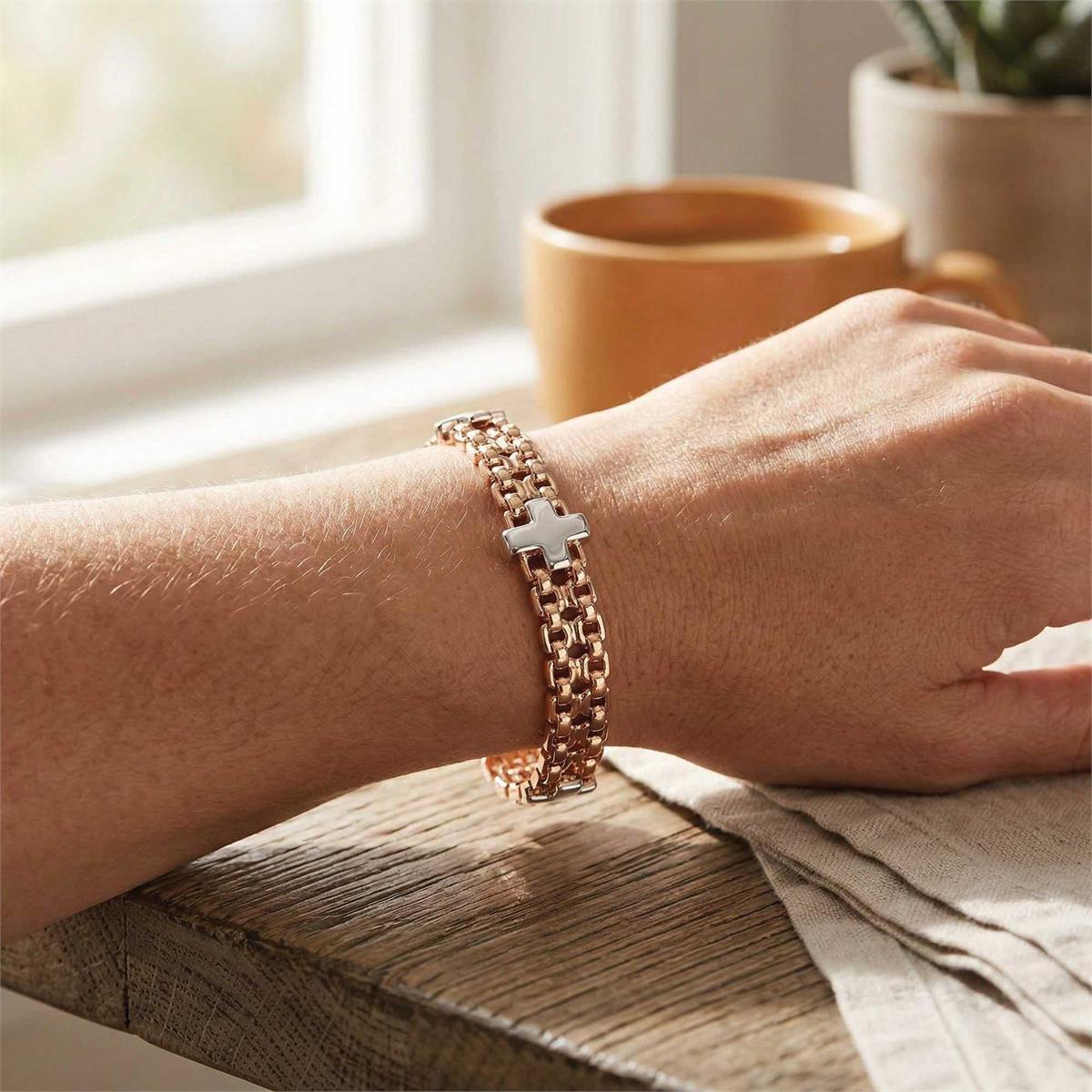 Bracelet 2Tone Tailored Chain Cross by Dicksons, product view 3