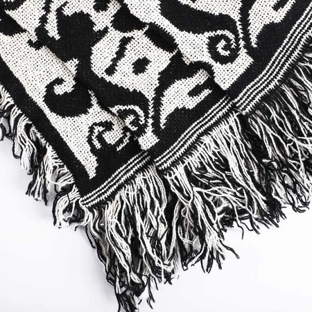 THROW FAMILY IS EVERYTHING DEEP GREY 50x60