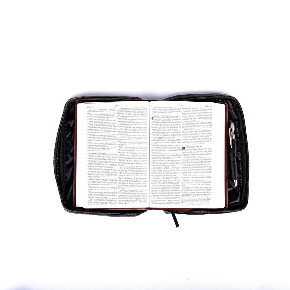 BIBLE COVER LAMBSKIN FULL PANEL BROWN L