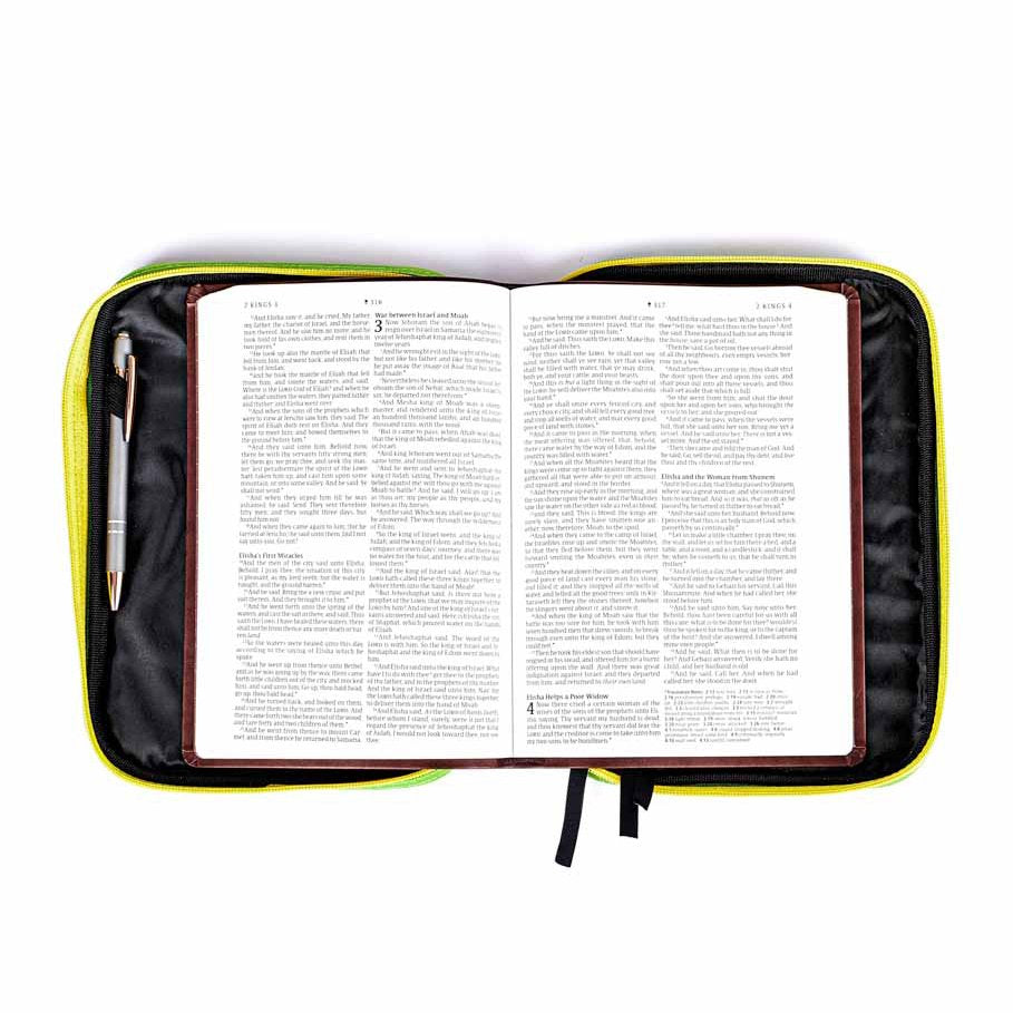 BIBLE COVER CANVAS COLORFUL GREEN/YELLOW M