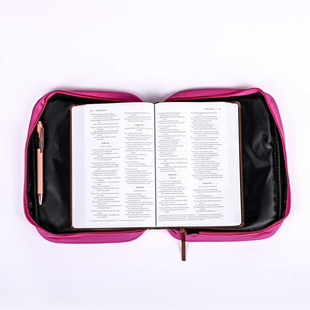 BIBLE COVER SEQUIN GODS LOVE M