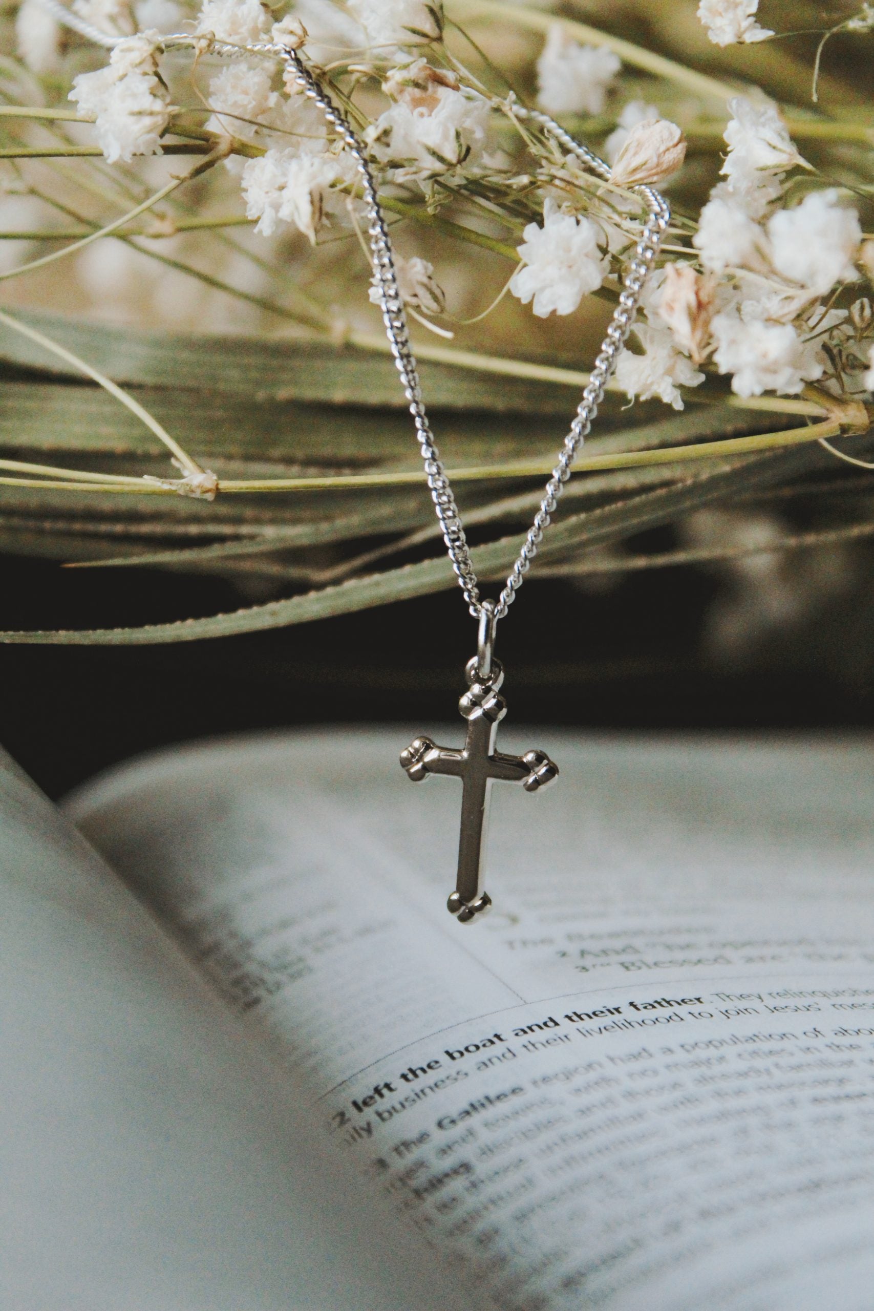NECKLACE CROSS BUDDED STERLING SILVER 16-18"