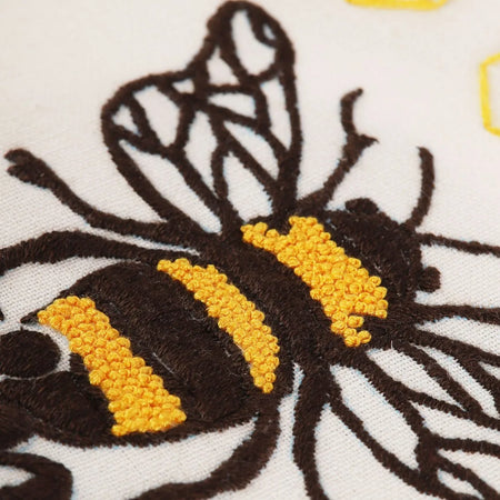 EMBROIDERY KIT - BEE KIND