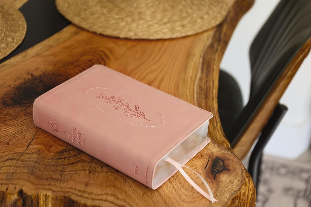 NIV, Spiritual Habits Bible, Red Letter, Comfort Print: Learn to Live a Gospel-Centered Life – Leathersoft™, product view 6
