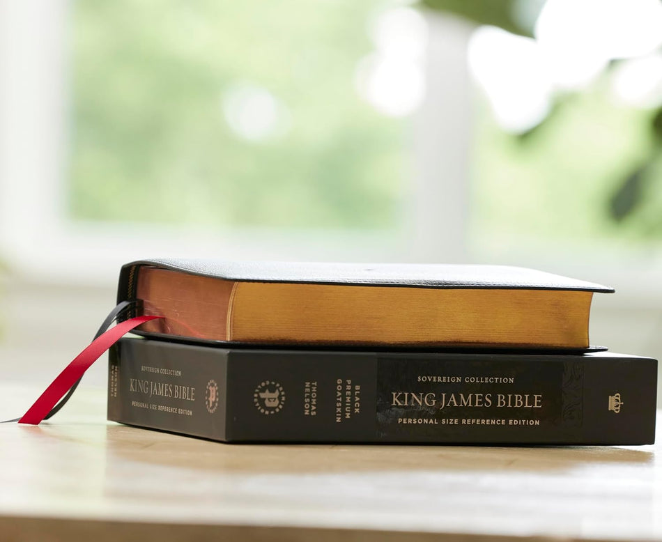 KJV, Sovereign Collection Bible, Personal Size, Red Letter Edition, Comfort Print by HarperCollins, product view 2