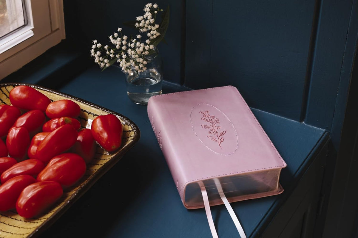 NIV, Spiritual Habits Bible, Red Letter, Comfort Print: Learn to Live a Gospel-Centered Life – Leathersoft™, product view 5