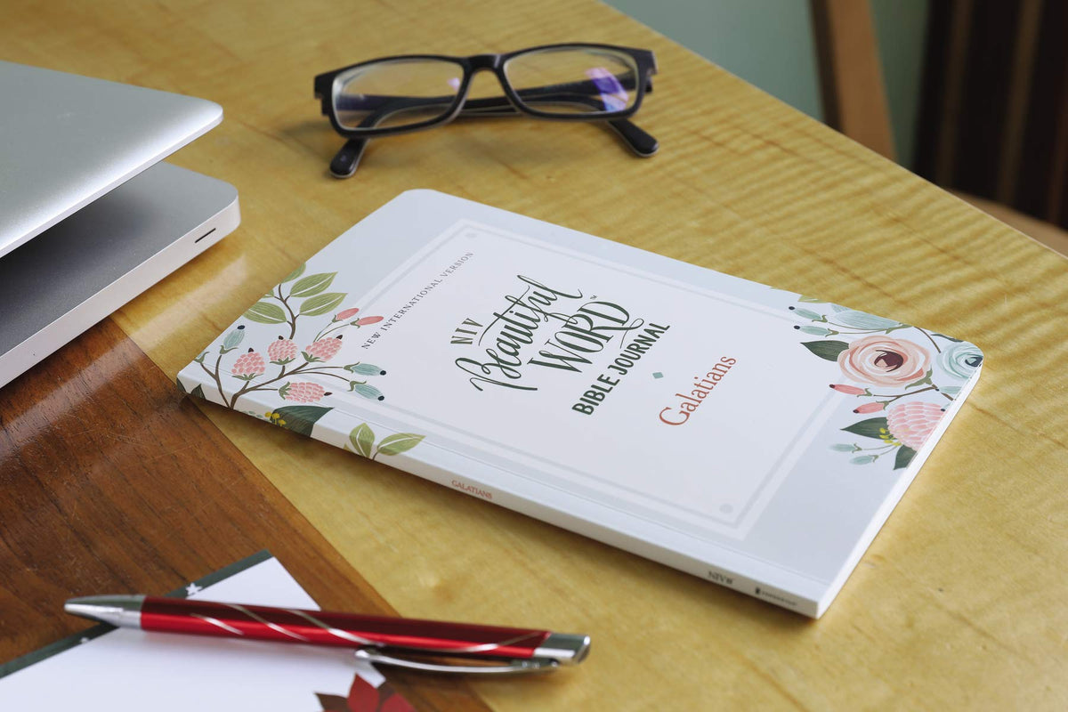 Beautiful Word Paperback Bible Journal (NIV) - Galatians by HarperCollins, product view 6