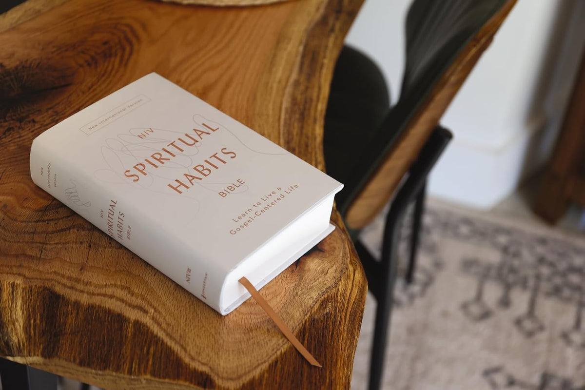 NIV, Spiritual Habits Bible, Red Letter, Comfort Print: Learn to Live a Gospel-Centered Life – Hardcover, product view 5