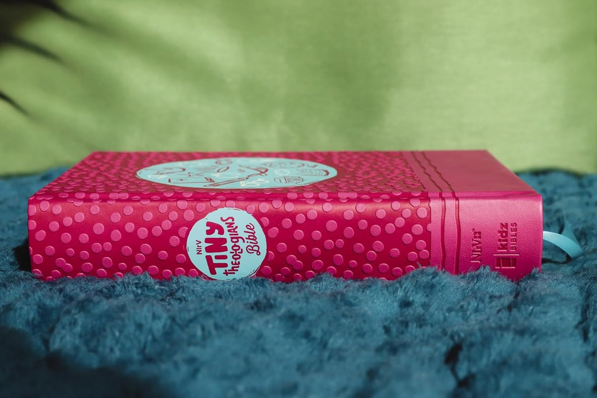 NIrV, Tiny Theologians Bible, Leathersoft over Board, Comfort Print: A Beginner’s Guide to the Bible – for, product view 11