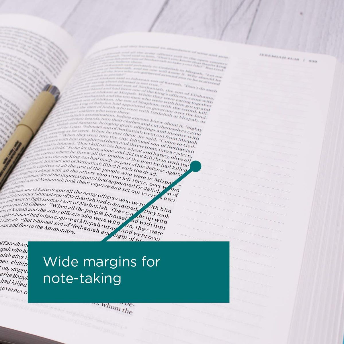 NIV, Beautiful Word Coloring Bible, Large Print: Hundreds of Verses to Color – Leathersoft™ Large Print, product view 4