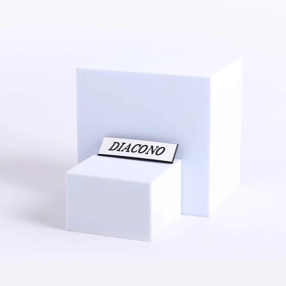 Badge Engraved - Spanish Diacono / Deacon Gold, Black or White - Pin Back