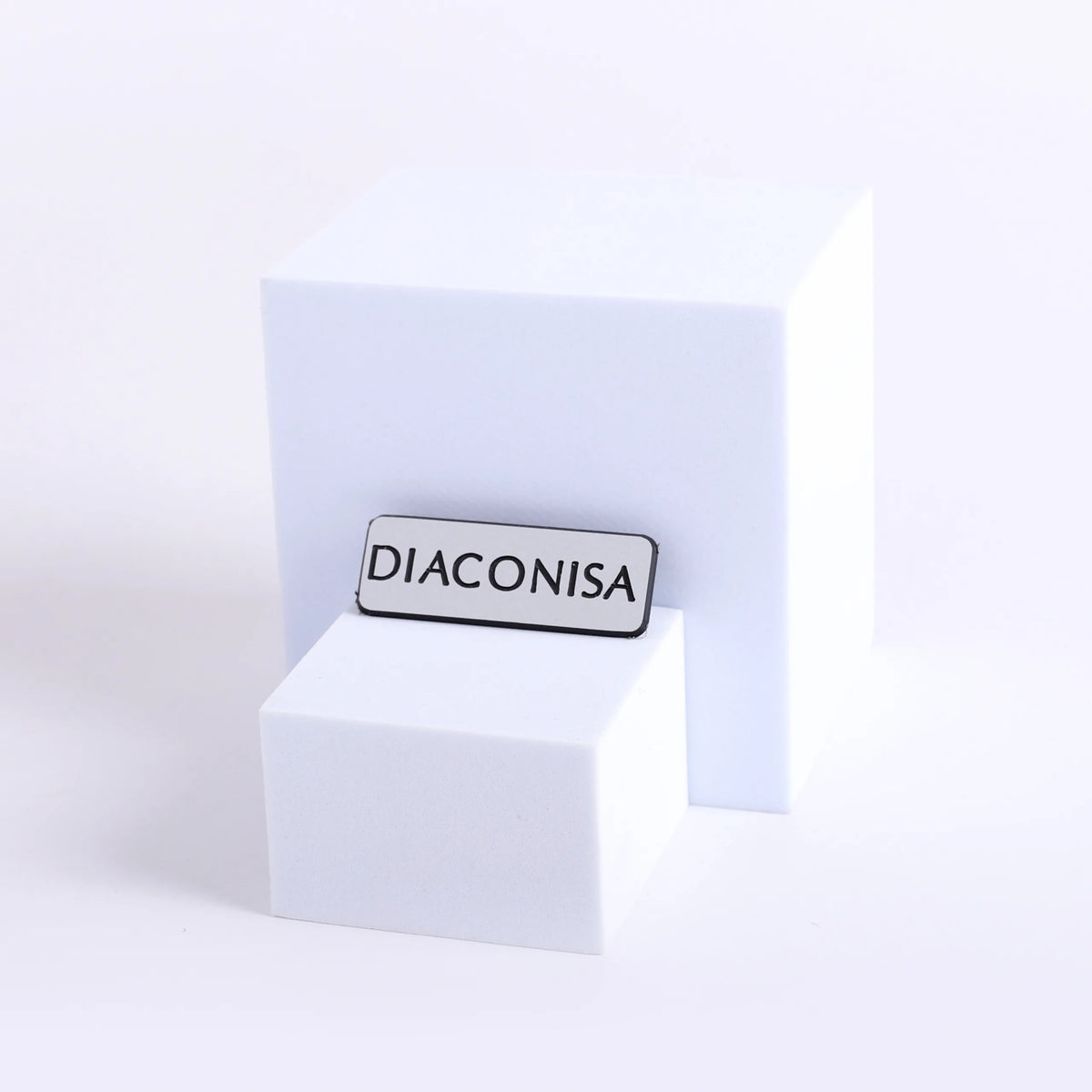 Badge Engraved - Spanish Contemporary Diaconisa - Silver Pin by Swanson Christian Products