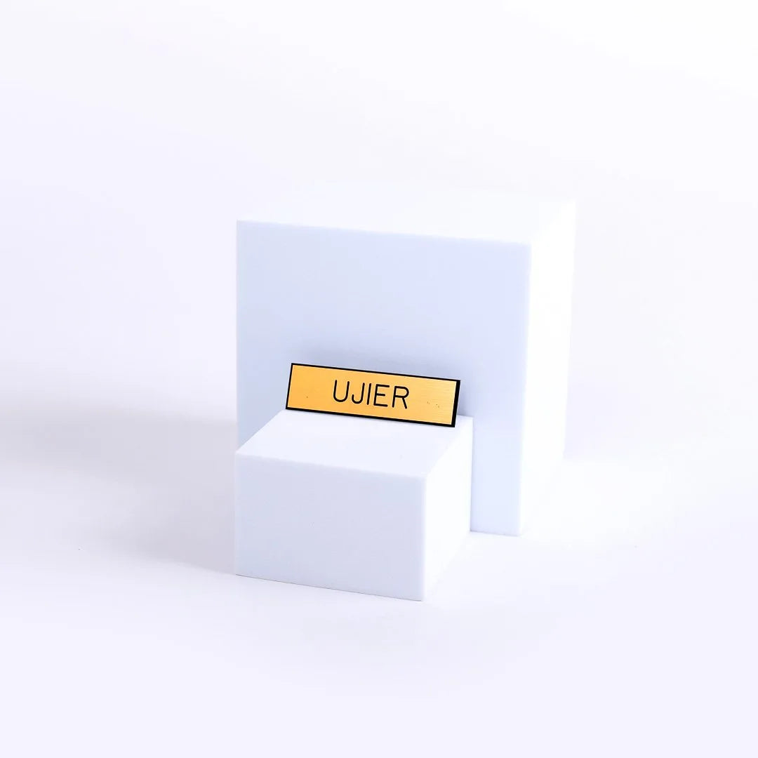 BADGE ENGRAVED SPANISH UJIER / USHER GOLD PIN