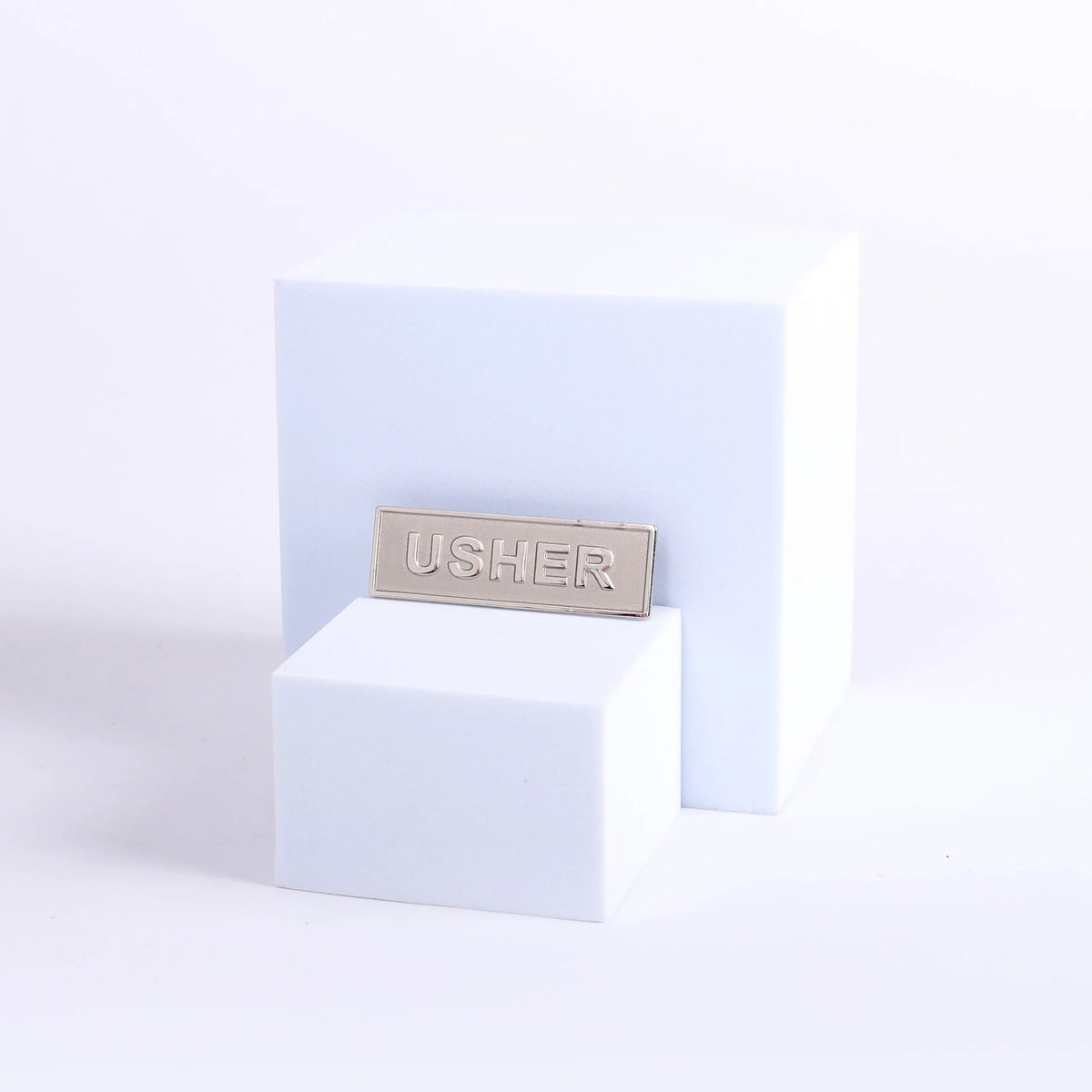 BADGE METAL USHER SILVERTONE PIN