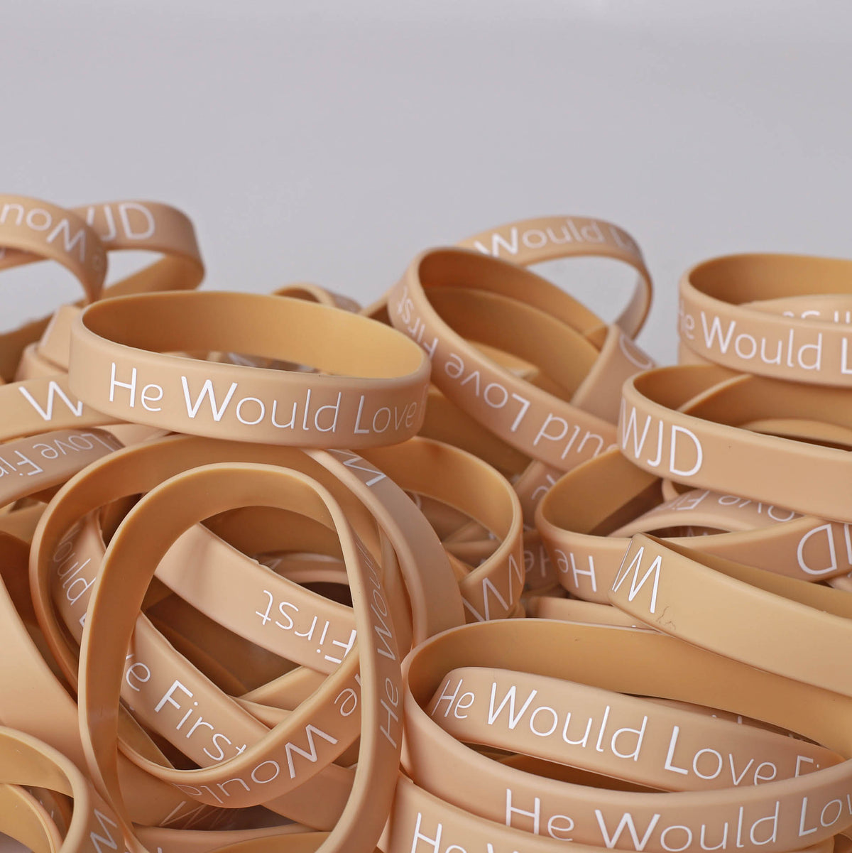 BRACELET SILICONE WWJD HE WOULD PEACH PK100