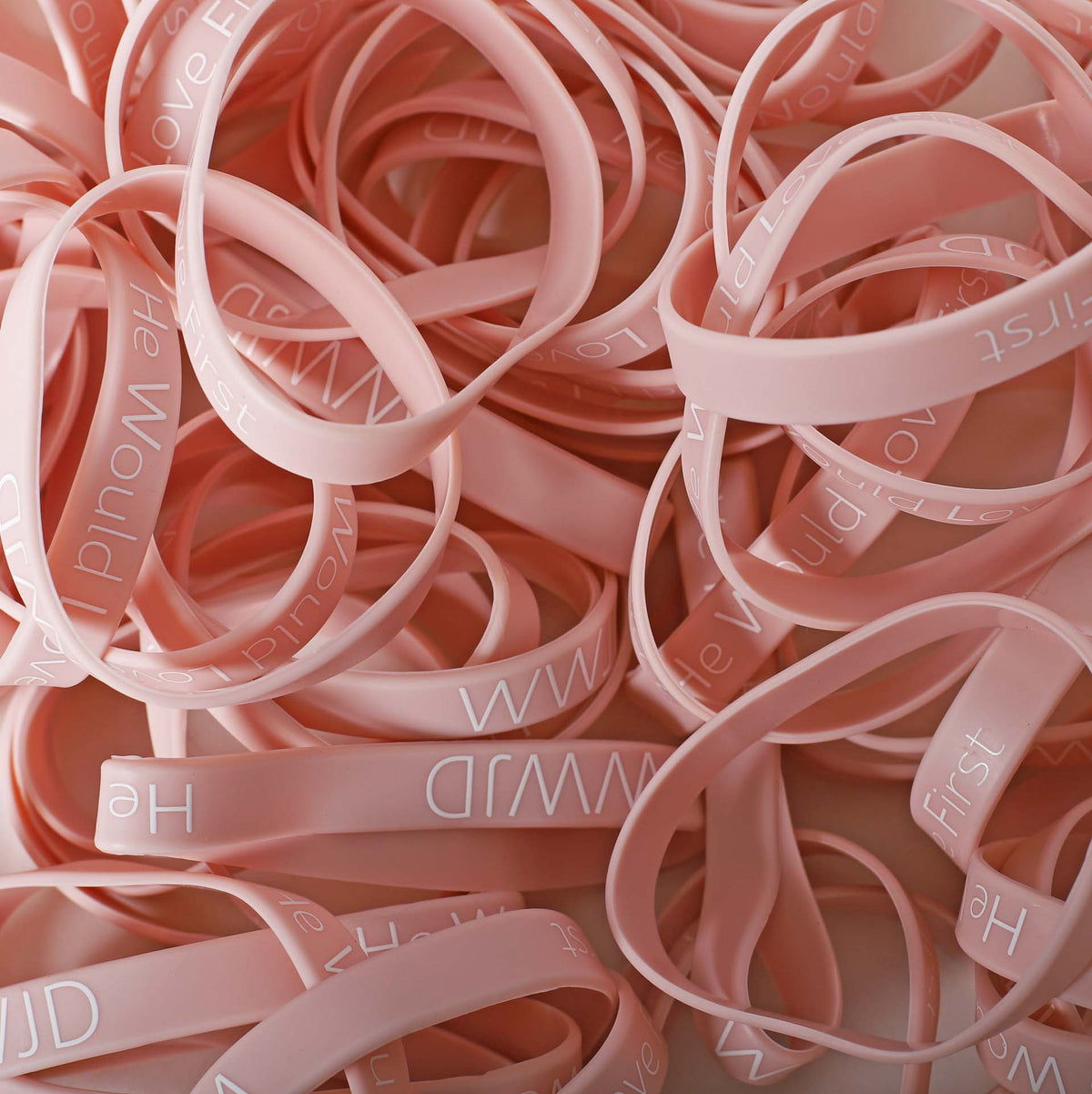 BRACELET SILICONE WWJD HE WOULD BLUSH PK100