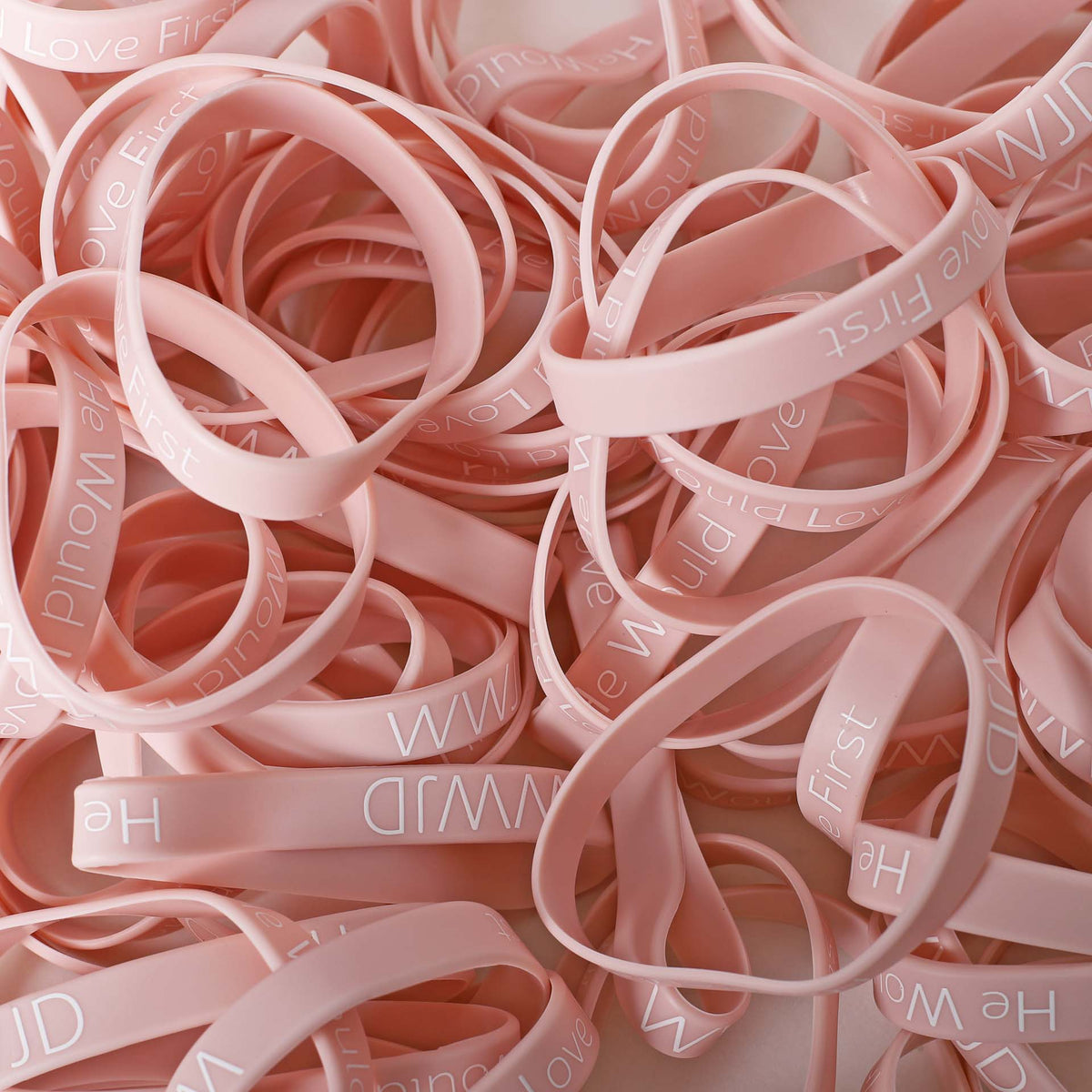 BRACELET SILICONE WWJD HE WOULD BLUSH PK100