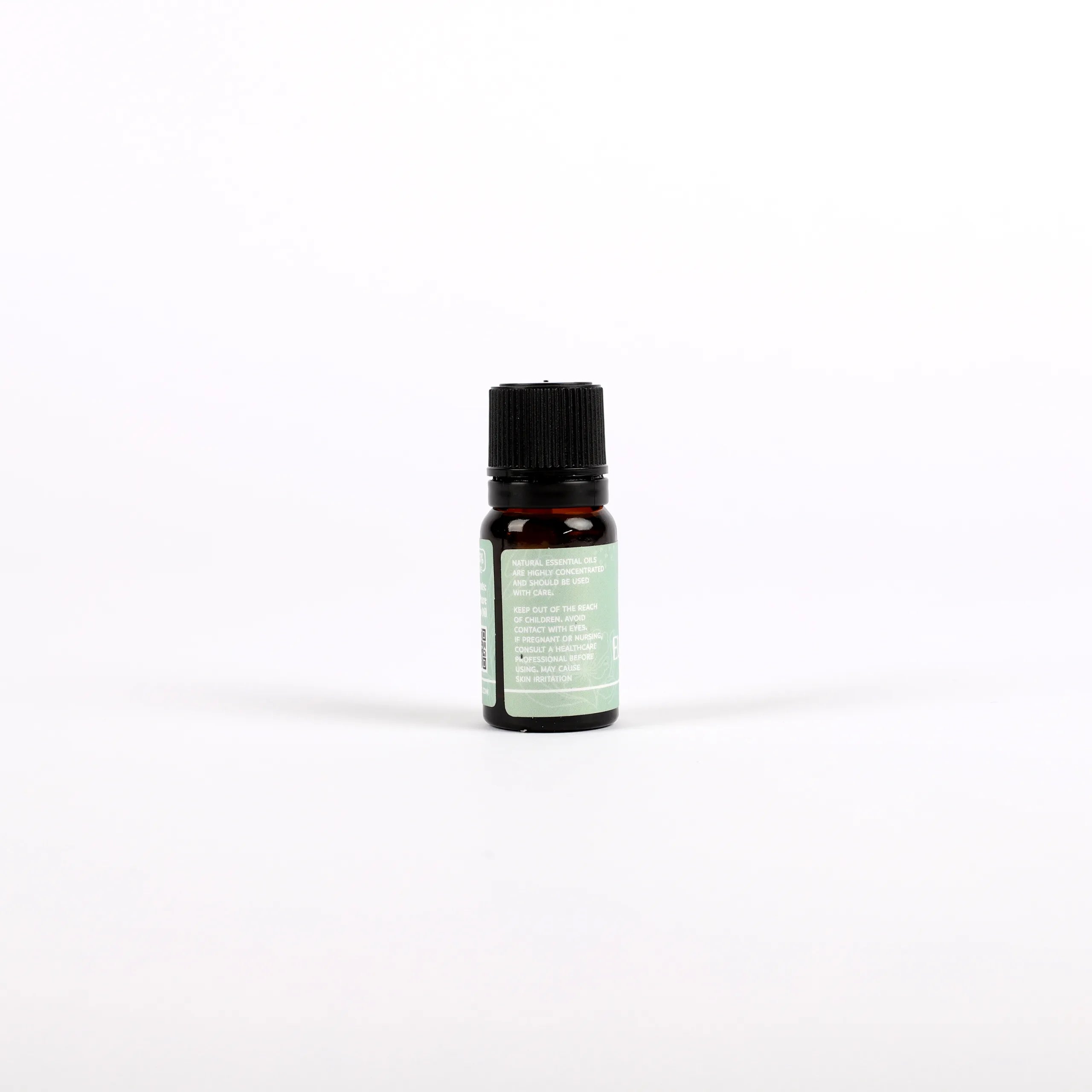 PURE ESSENTIAL OIL EUCALYPTUS 10ML