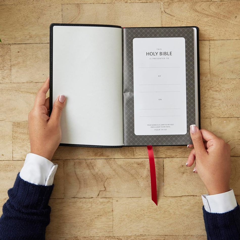 NKJV, Personal Size New Testament, Tan Leathersoft, Red Letter, Comfort Print by HarperCollins, product view 2