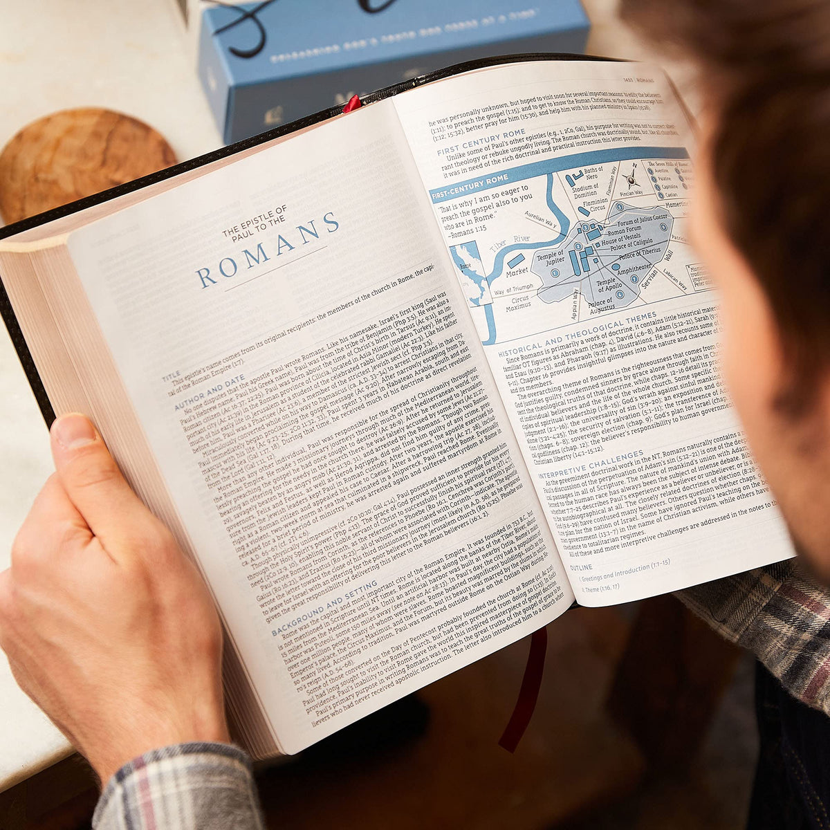 NASB, MacArthur Study Bible, 2nd Edition, Comfort Print: Unleashing God's Truth One Verse at a Time, product view 3