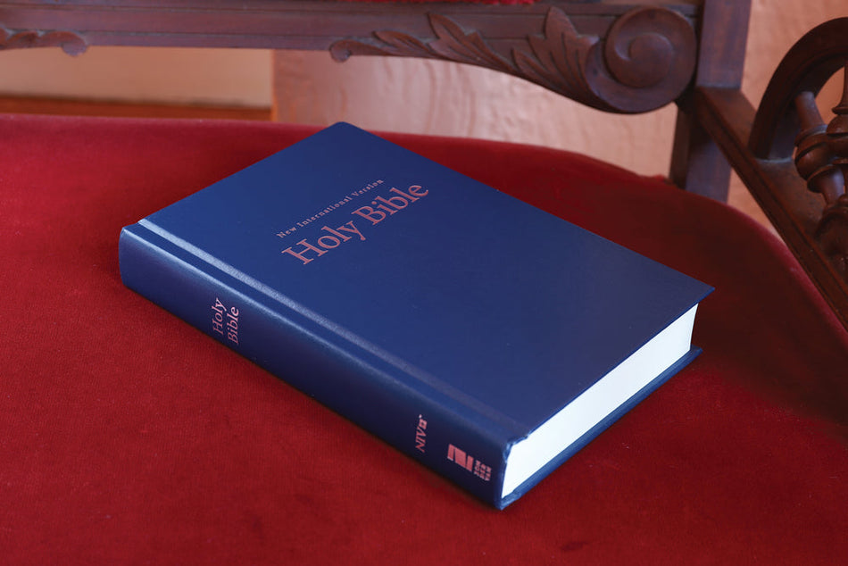Church Pew Bible (NIV) - Value Edition Blue Hardcover by HarperCollins, product view 2