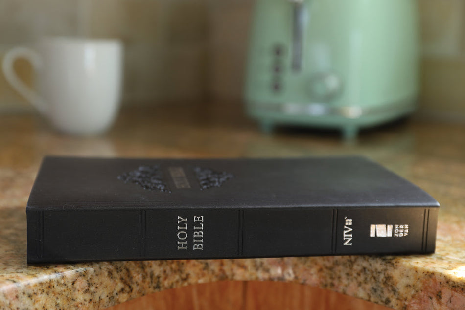 NIV, Holy Bible, Soft Touch Edition, Comfort Print – Leathersoft™, Black by HarperCollins, product view 2