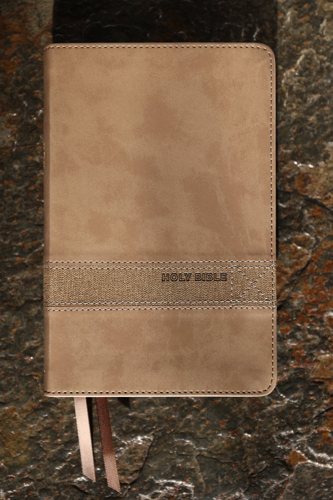 NIV, Teen Study Bible, Compact, Comfort Print – Leathersoft™, Brown by HarperCollins, product view 2