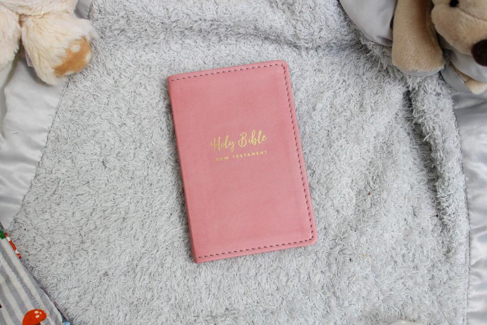 Tiny Testament Bible (NIV) - New Testament - Pink Leathersoft by HarperCollins, product view 2