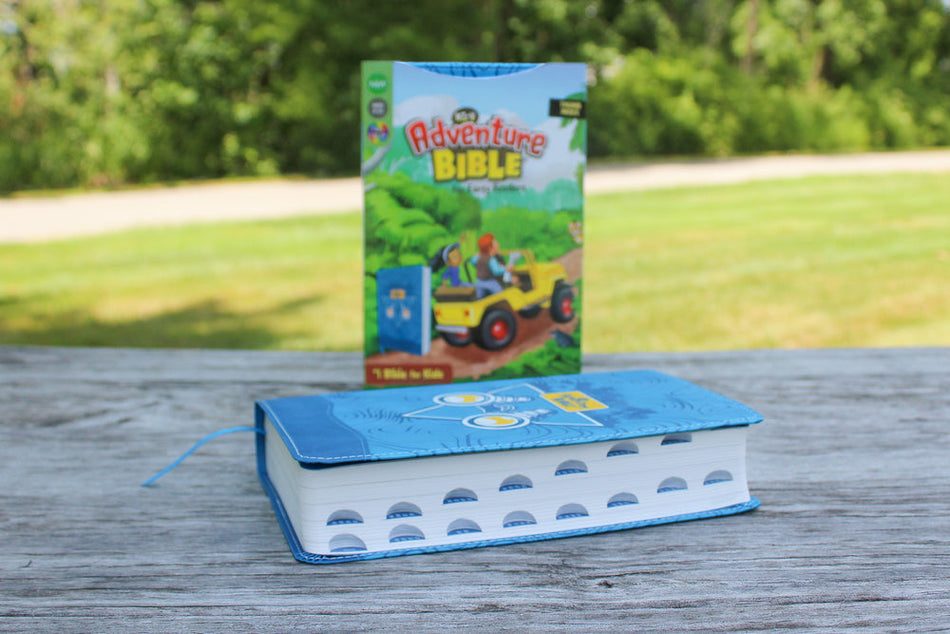 NIrV, Adventure Bible for Early Readers, Full Color Interior – Leathersoft™, Blue, Thumb Indexed, product view 2