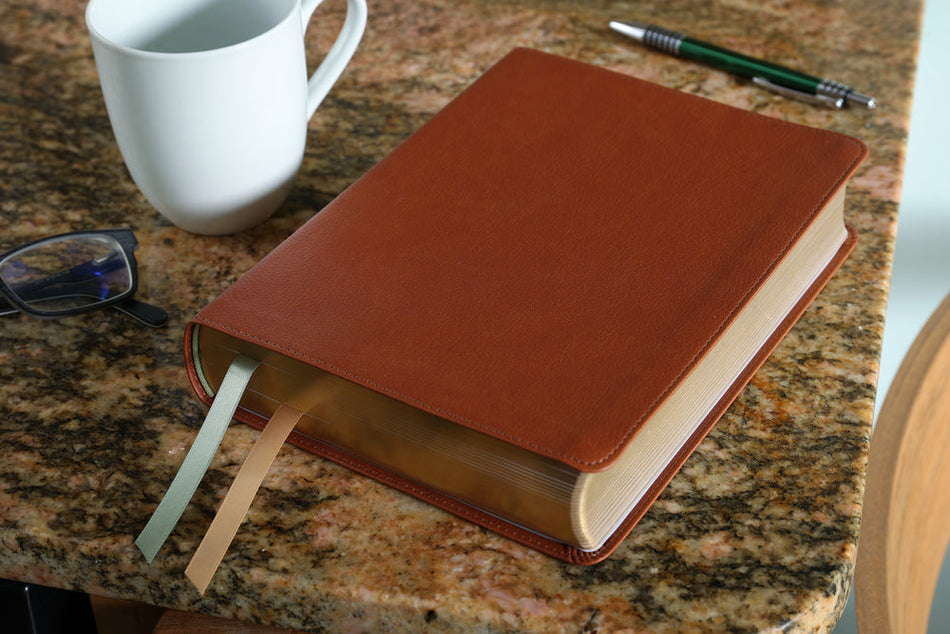 Flourish: The NIV Bible for Women, Comfort Print – Leathersoft™, Brown by HarperCollins, product view 2
