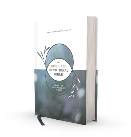 NIV, Couples' Devotional Bible (Build a Biblical Foundation for Your Marriage), Comfort Print: Growing Together in Christ