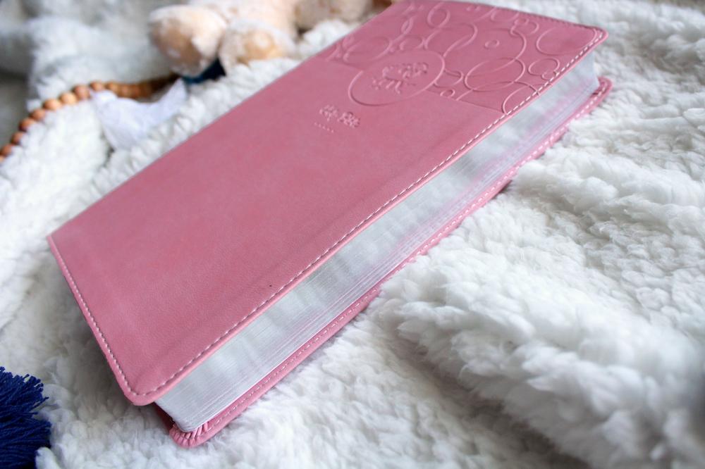 NIV, Baby Gift Bible, Holy Bible, Red Letter Edition, Comfort Print: Keepsake Edition – Leathersoft™, Pink, product view 3