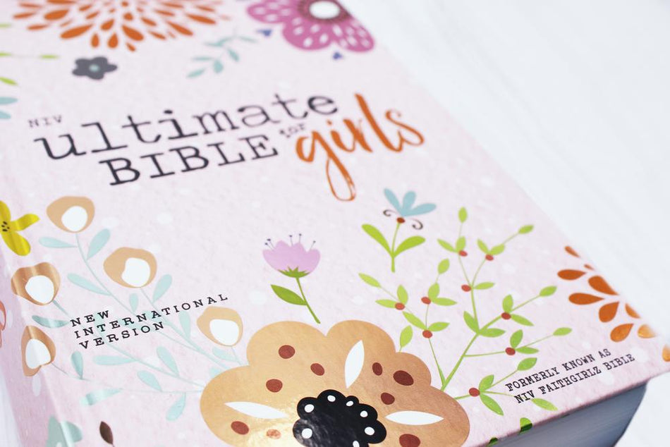 NIV, Ultimate Bible for Girls, Faithgirlz Edition: The Perfect Christian Faith Gift for Your Tween Girl, Age, product view 2