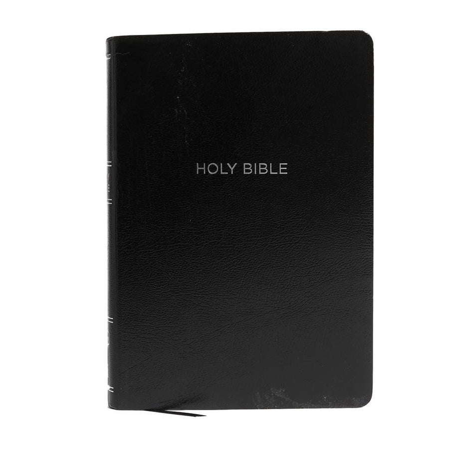 NKJV, Reference Bible, Center-Column Giant Print, Red Letter Edition, Comfort Print – Leatherflex, Black, product view 2