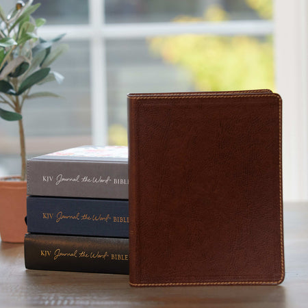 KJV, Journal the Word Bible, Red Letter Edition, Comfort Print – Bonded Leather, Brown by HarperCollins, product view 3