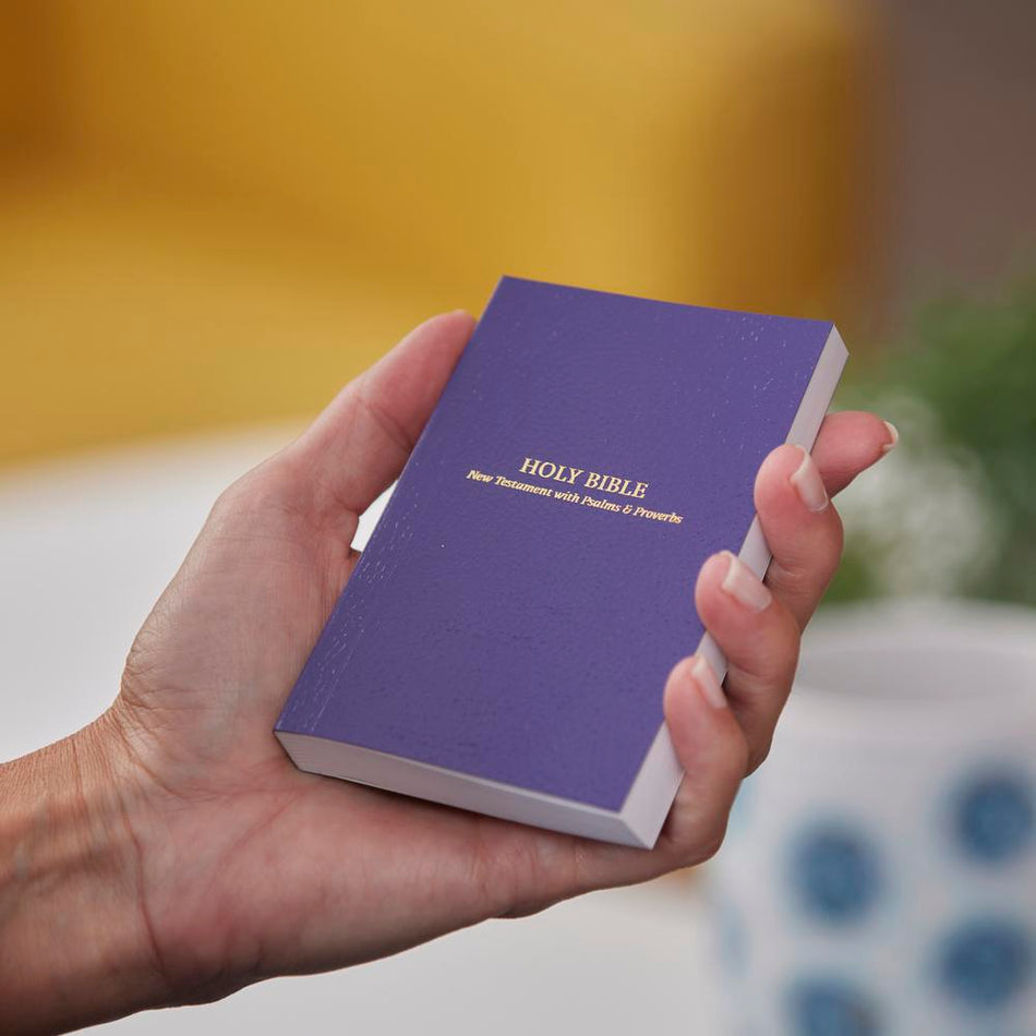 KJV Holy Bible: Pocket New Testament with Psalms and Proverbs, Purple Softcover, Red Letter, Comfort Print, product view 2