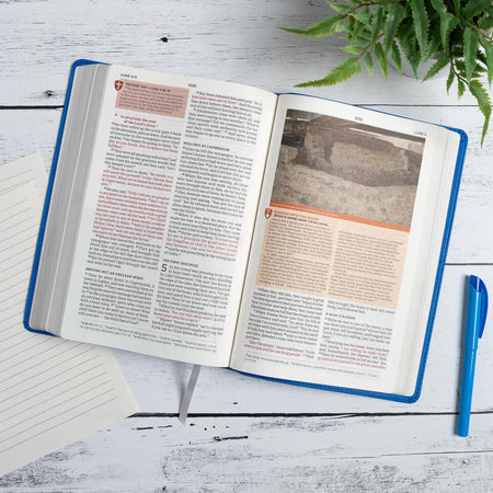Defend Your Faith Bible (CSB) by Broadman and Holman, product view 6