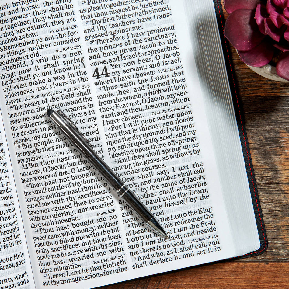 KJV Super Giant Print Reference Bible – Leather by Broadman and Holman, product view 2