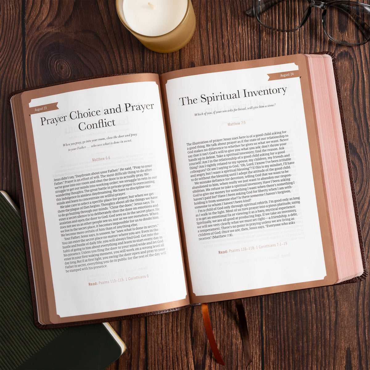 Oswald Chambers Bible (CSB) by Broadman and Holman, product view 8