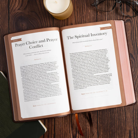 Oswald Chambers Bible (CSB) by Broadman and Holman, product view 8