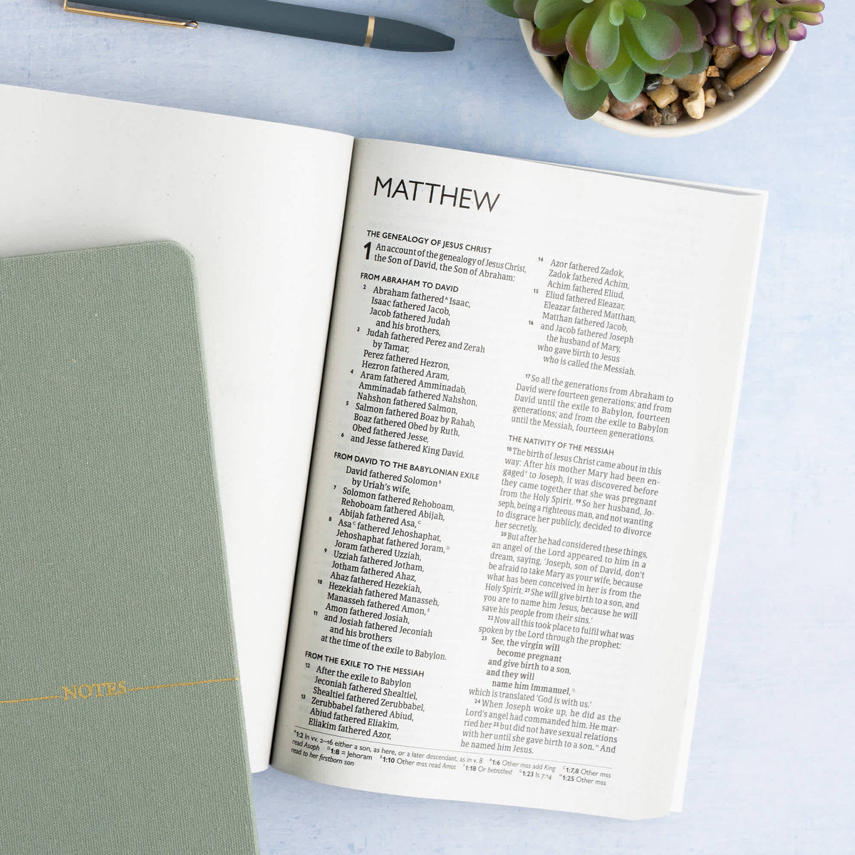 Outreach Bible (CSB) - Anglicised Edition by Broadman and Holman, product view 7