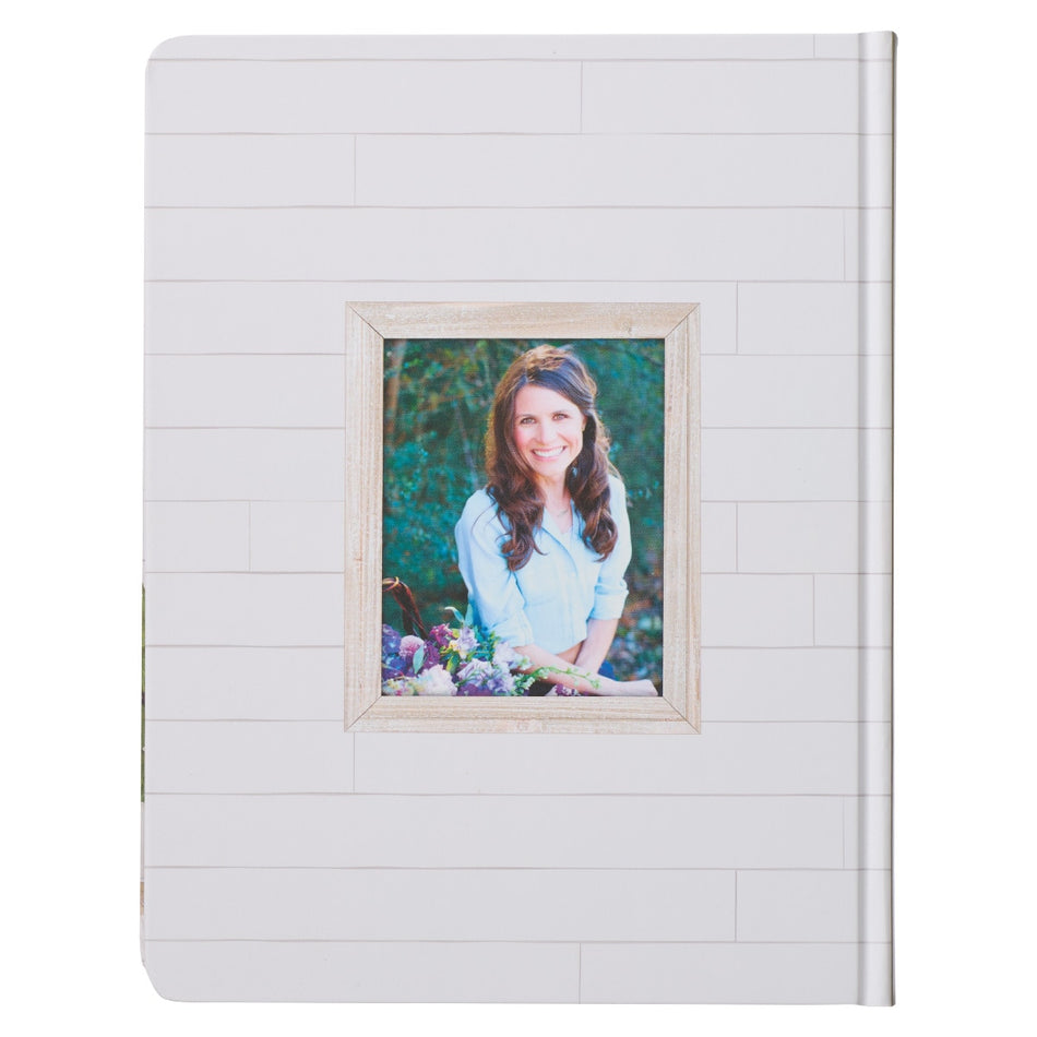 Daily Hope for a Woman's Heart Hardcover Edition by Christian Art Gifts, product view 2