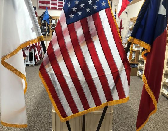 Flag Spreader