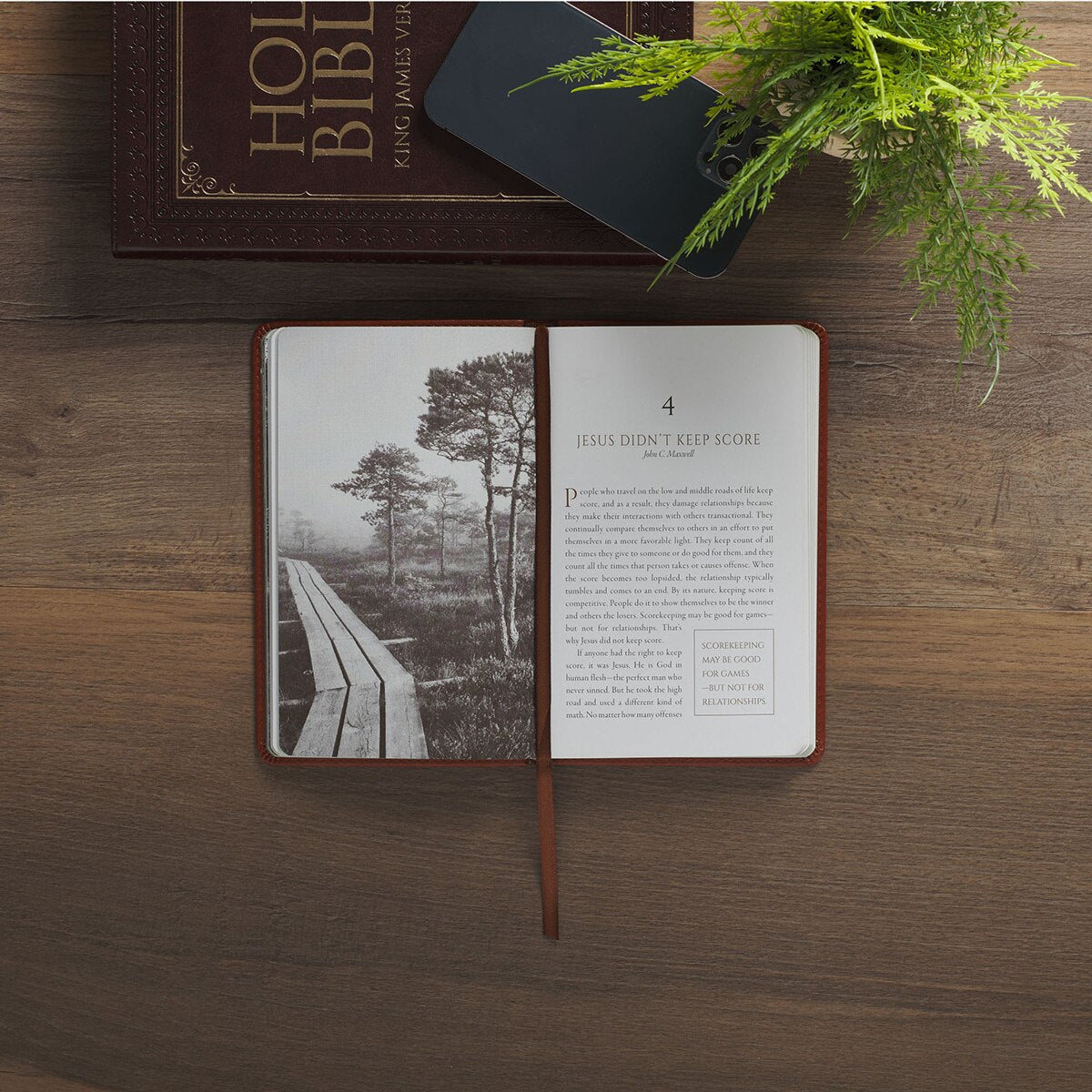 Jesus the High Road Leader Chestnut Brown Faux Leather Gift Book by Christian Art Gifts, product view 4