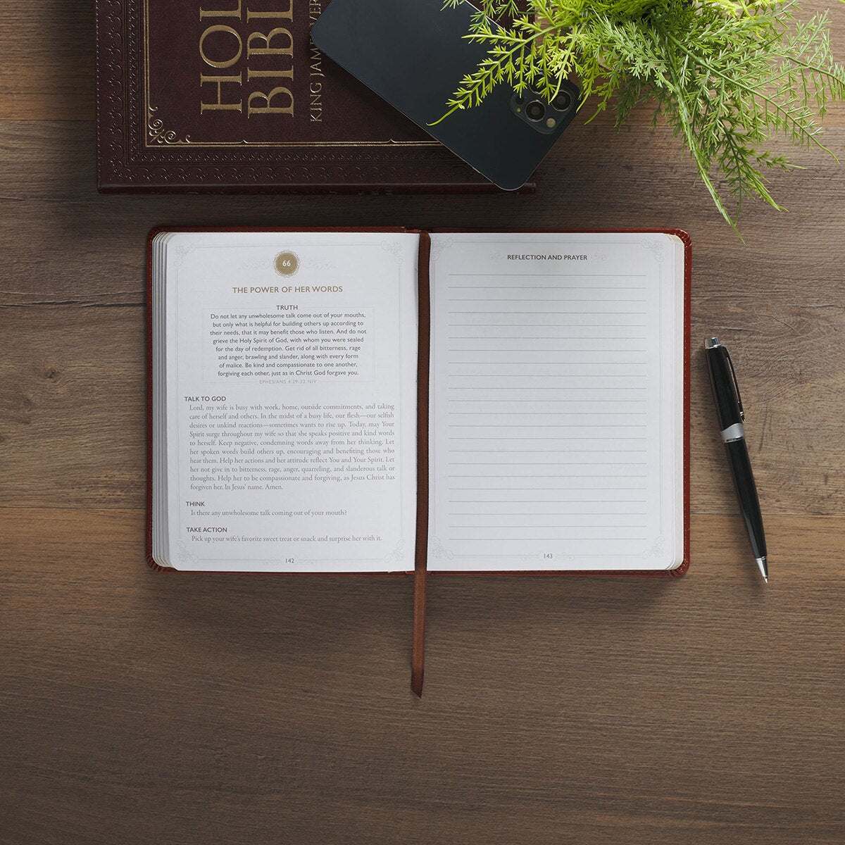 199 Prayers for My Wife Saddle Tan Faux Leather Prayer and Journaling Guide by Christian Art Gifts, product view 4