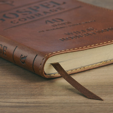 Gospel Courage: 40 Days to Sharing Your Faith Tawny Brown Devotional by Christian Art Gifts, product view 6