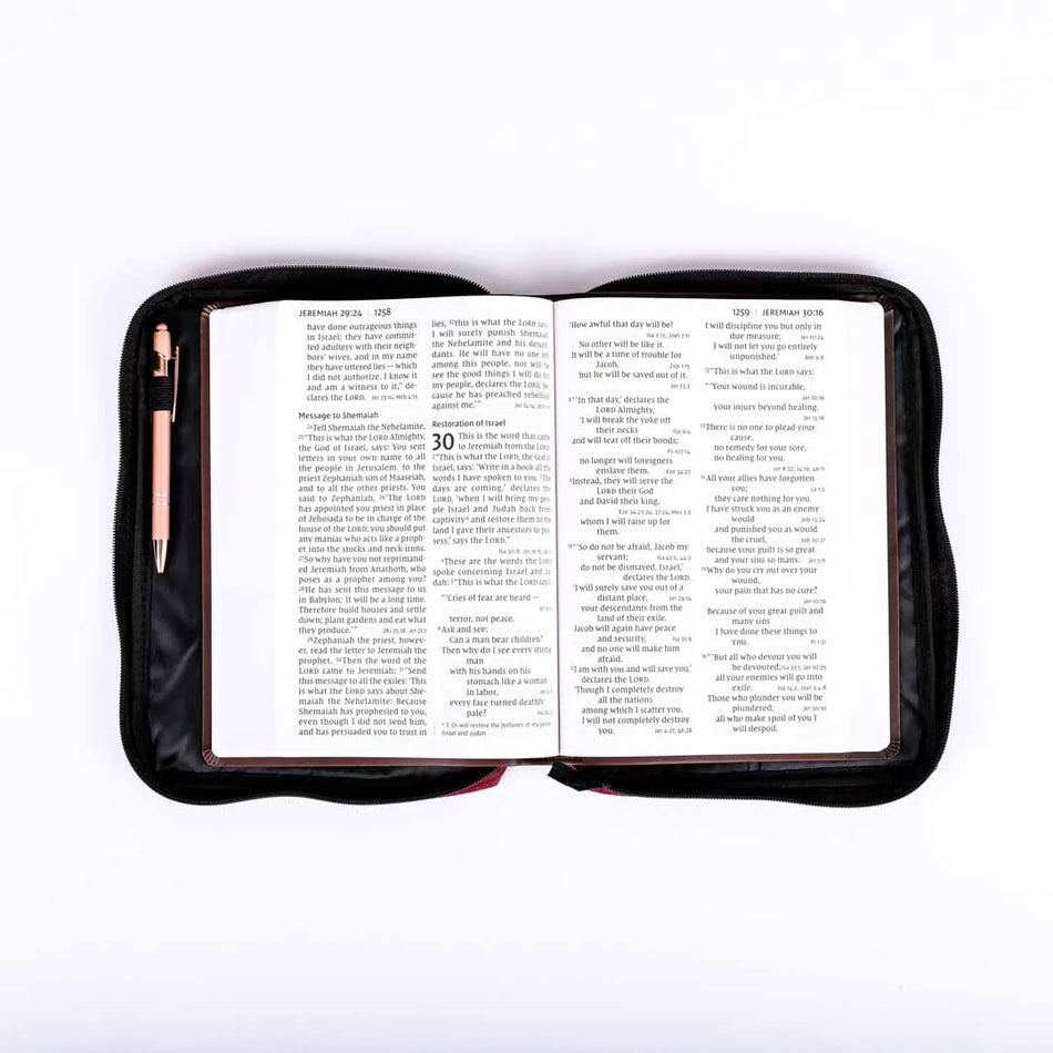 Bible Cover Canvas Burgundy Plain – Extra Large